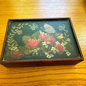 Vintage Hand Painted Lidded Box with Gold Trim, Signed, GUC